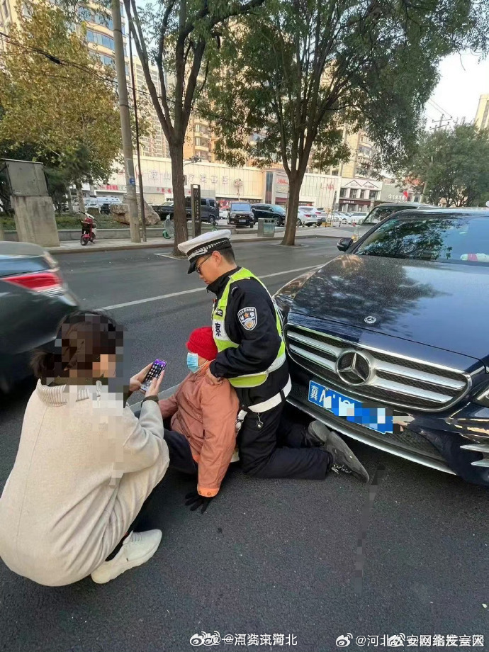 车祸惊魂！爱车救我一命，跪谢这份幸运守护神的力量奇迹再现澳门街头。