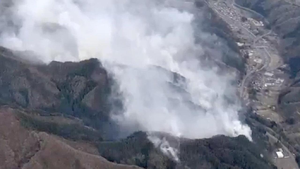 日本遭遇史上最大山火危机，灾难背后揭示的警钟与反思！深度剖析事件全貌。