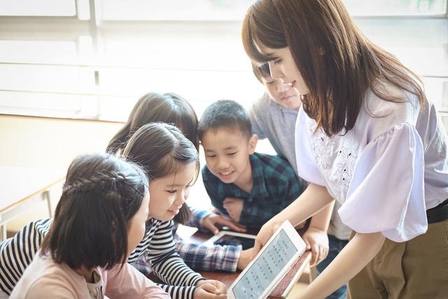 推荐，呼吁重塑平衡——幼师应享受教师同等待遇，公平与尊重的呼唤！