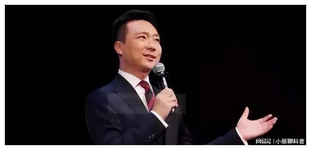 康辉再添新身份，揭秘他的多重角色魅力！